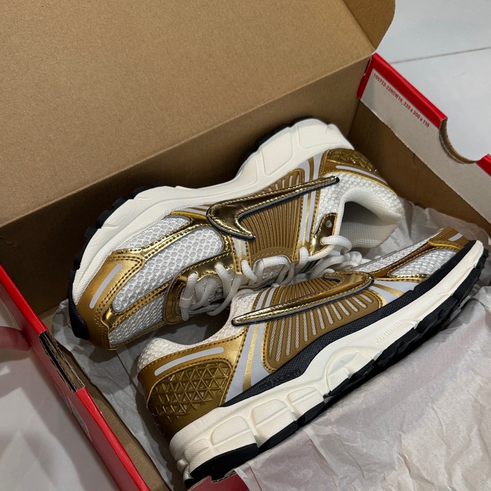 Nike Zoom Vomero 5